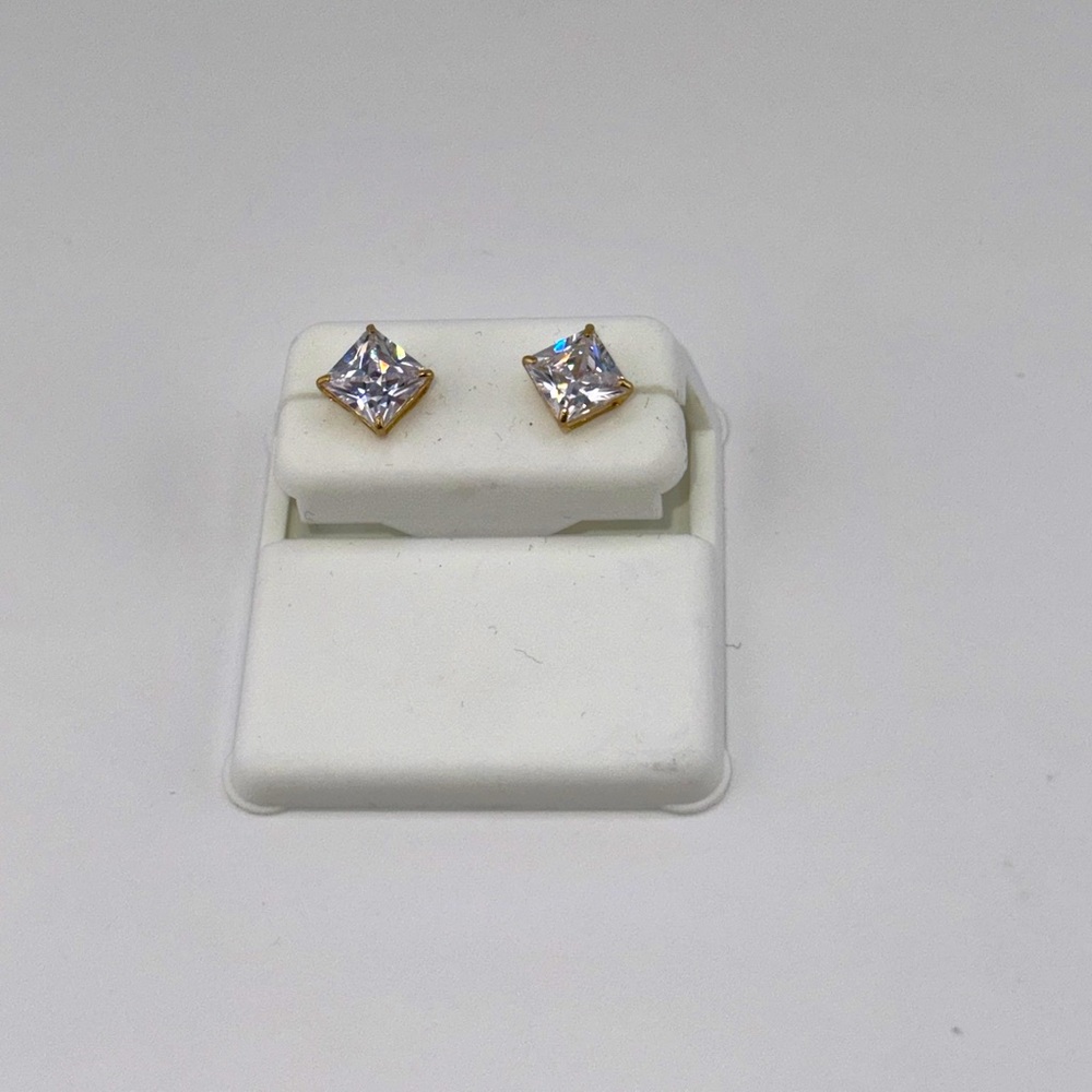 10K Solid Real Yellow Gold Stud Earrings | Genuine Swarovski Crystal | Unisex